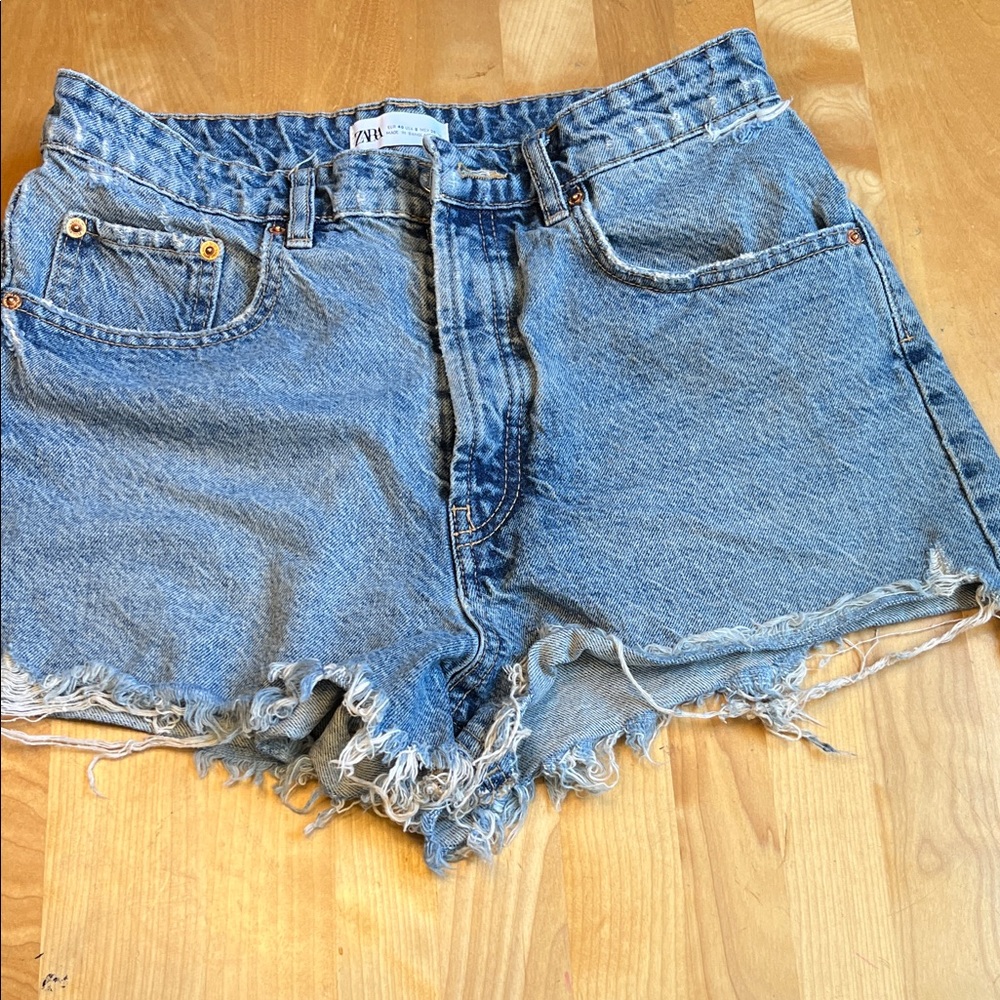 ZARA Light Blue Frayed Denim Shorts